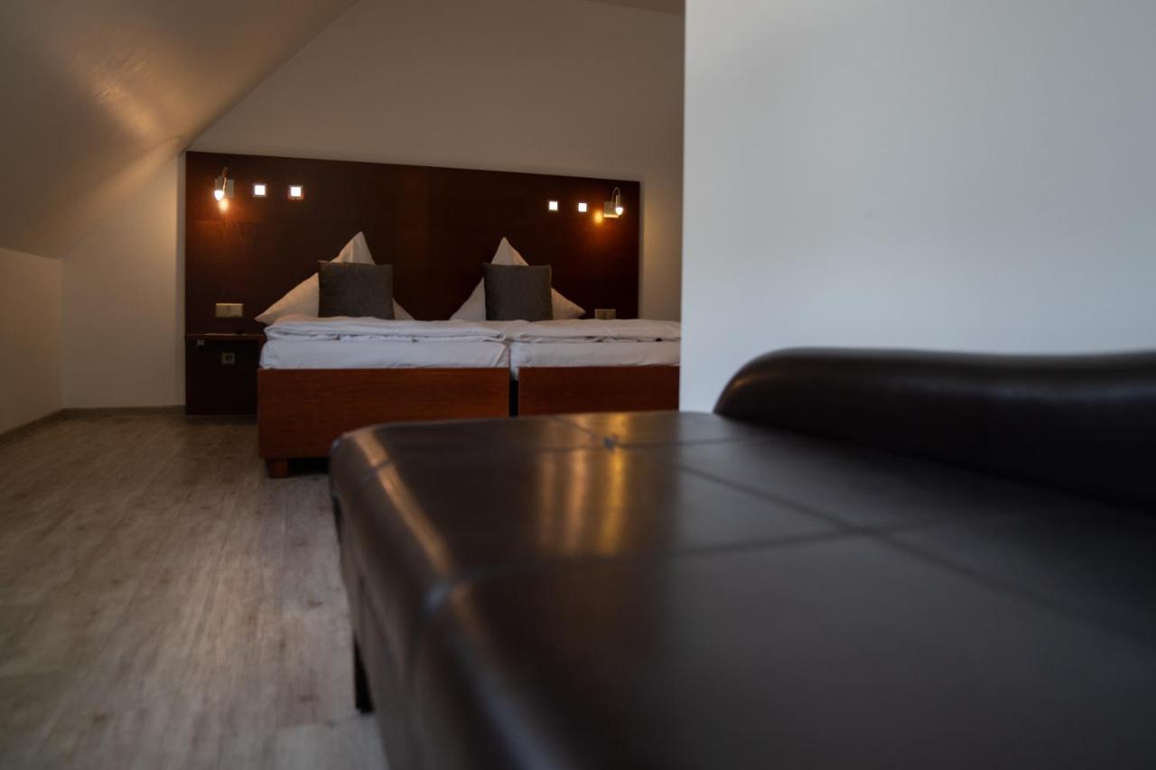 Hôtel Sankt Andreas à Düsseldorf Extérieur photo