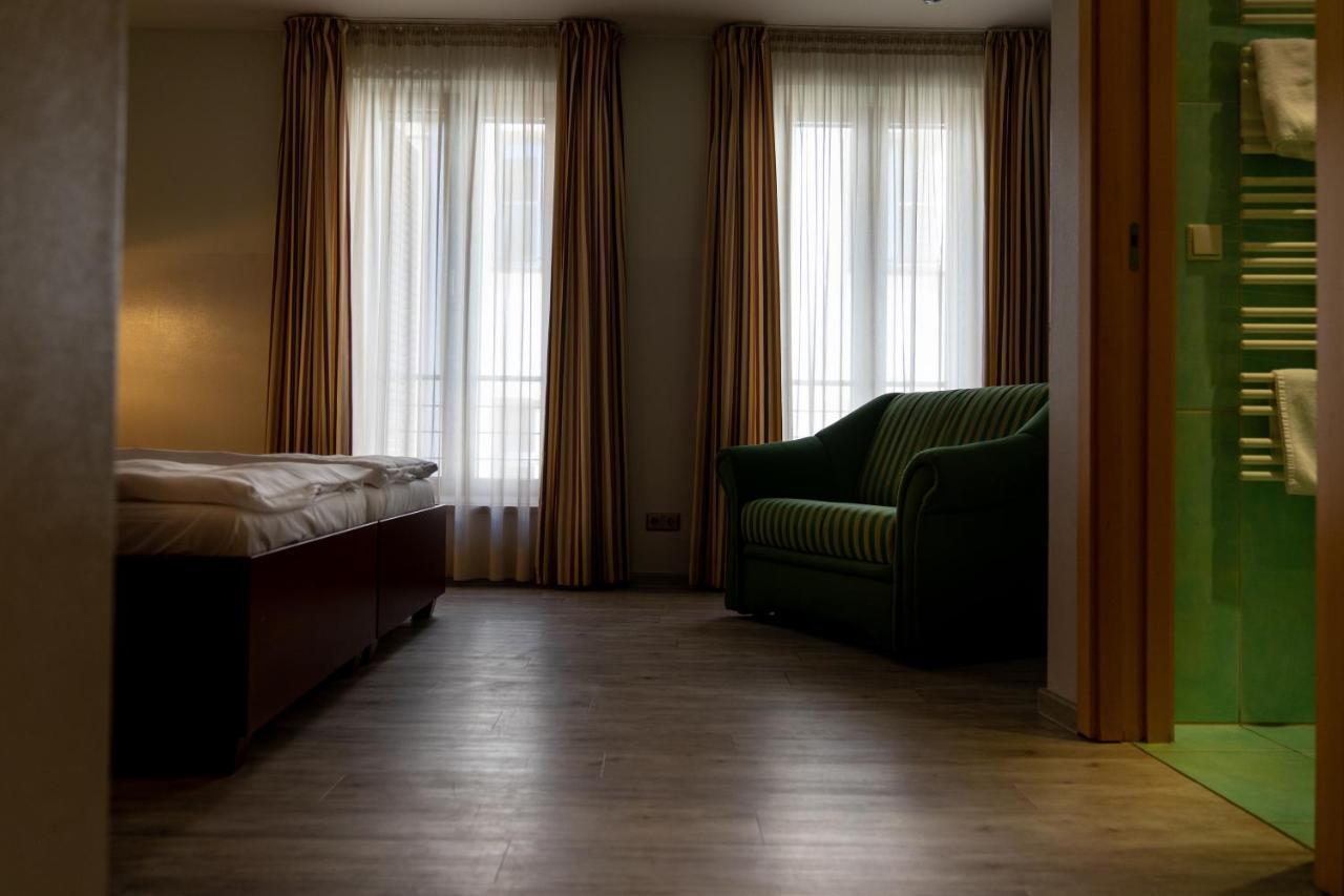 Hôtel Sankt Andreas à Düsseldorf Extérieur photo